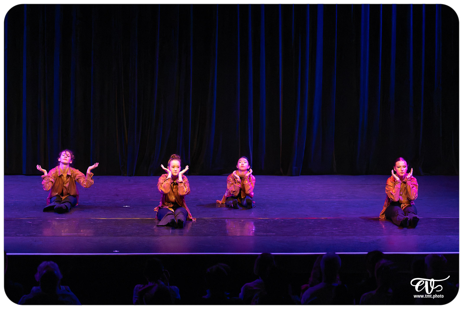 ECOLE DE DANSE CÉCILE ADAMOW